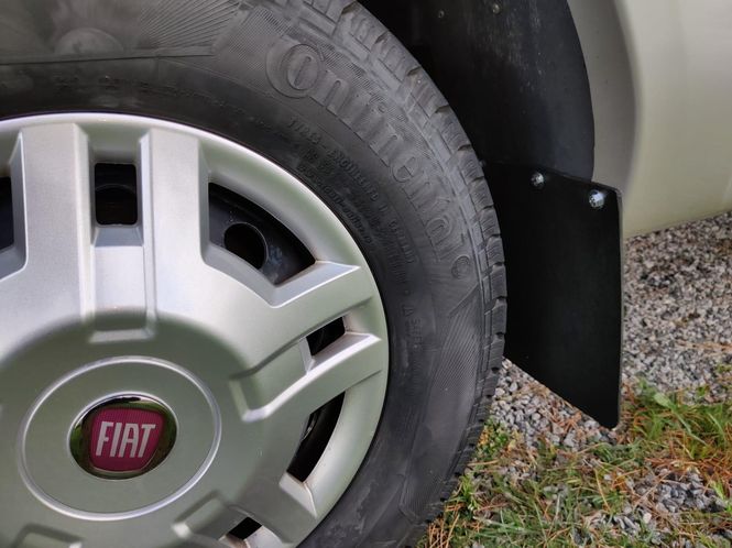 Hovedbilde Skvettlapper Bobil, pickup , varebil osv. par