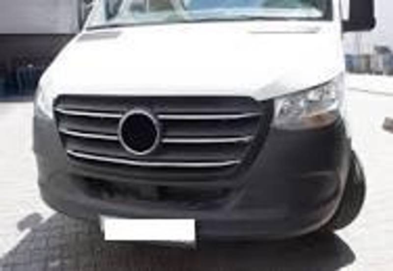 Mercedes Sprinter W907 front grill blader 5 stk.