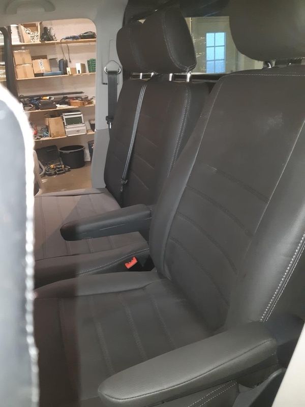 Setetrekk i skinn VW Caddy 2021->+  1+1 standart seter