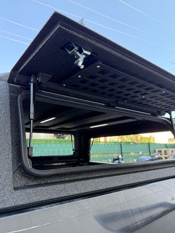 Hardtop T80 LINE-X lakk Mitsubishi L200 Double Cab 4-dørs 2016->